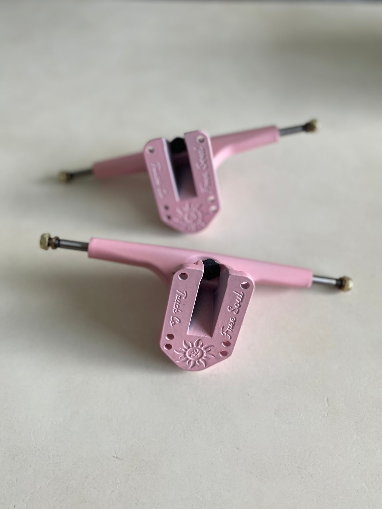 TRUCKS REVERSE KINGPIN 180MM (PAIR)