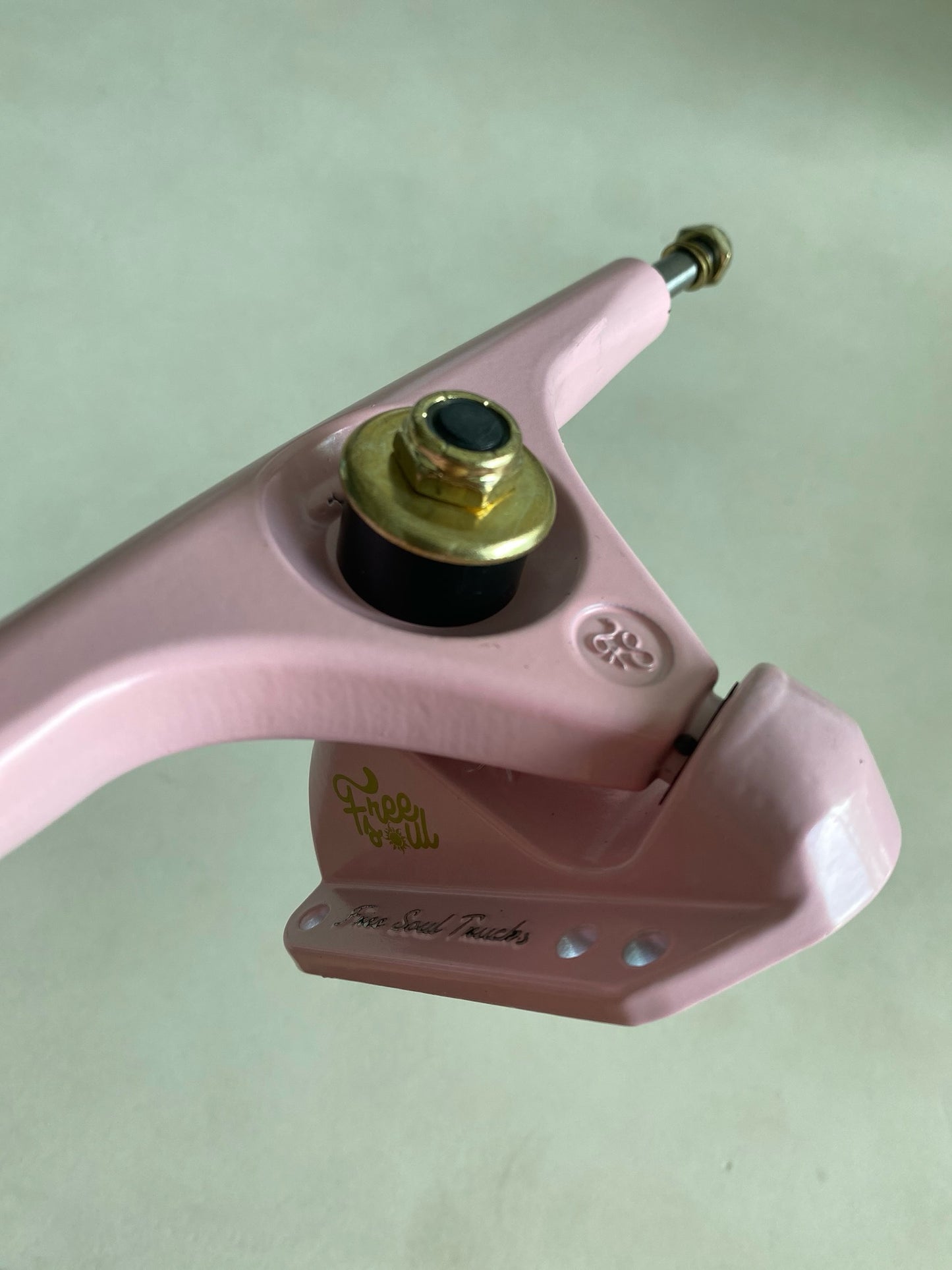 TRUCKS REVERSE KINGPIN 180MM (PAIR)