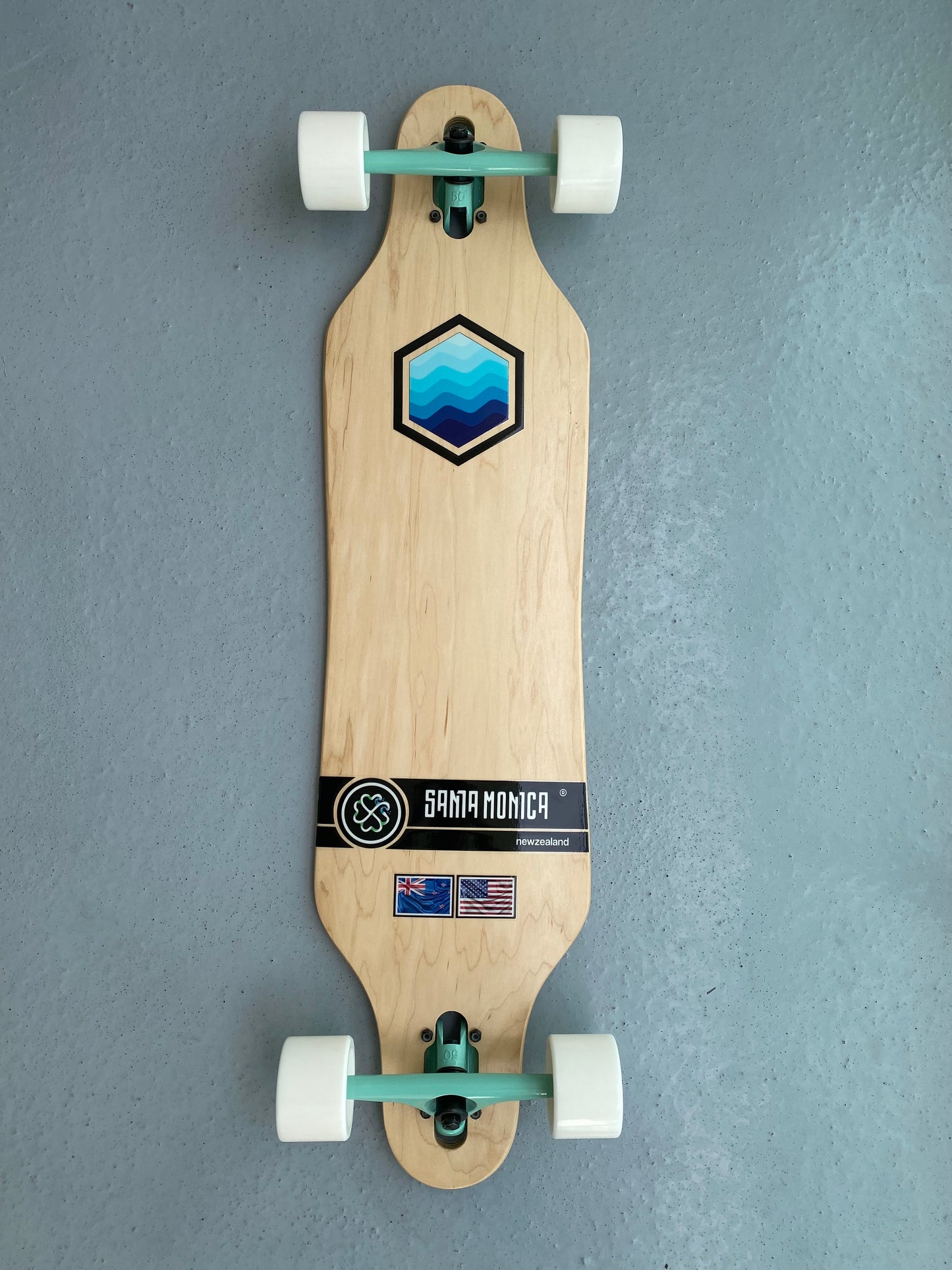 Santa Monica Ocean Flow 38"